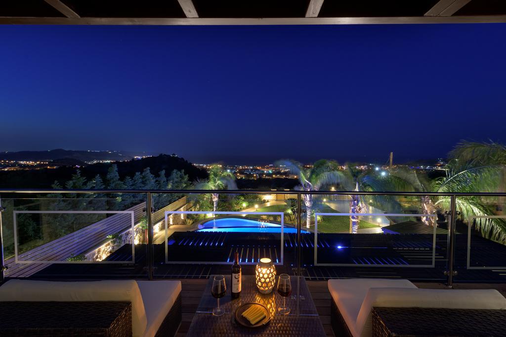 Quinn Hill Luxury Villa 로도스 외부 사진